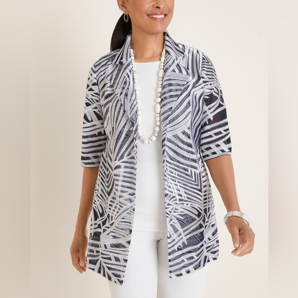Chicos Travelers Size 1 US M Navy White Whimsy Mesh Stripe Jacket Winter Drift‎